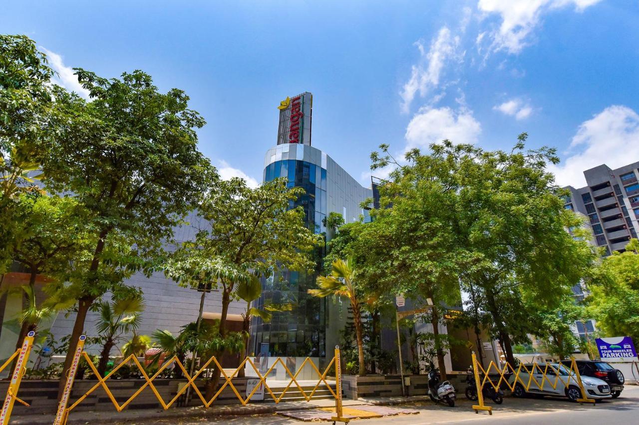 Fabhotel Gl Residency - Satellite 阿穆达巴 外观 照片